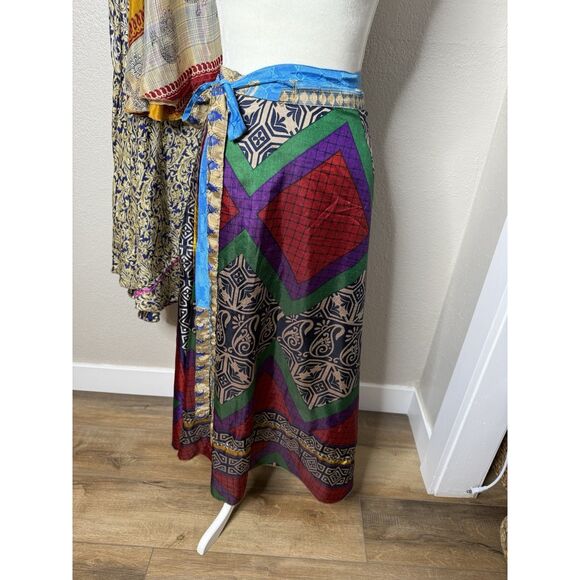 Darn Good Yarn Sari Silk Wrap Skirts Reversible Boho Ankle 4 -12 Lot of 4 Mini - Picture 2 of 16